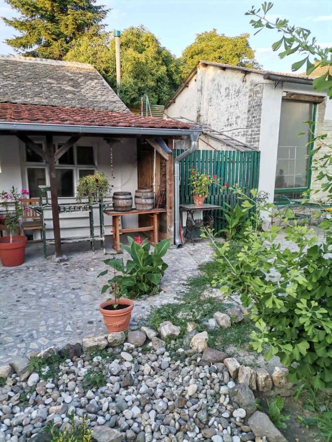 Somborski salas - strogi centar Exterior foto